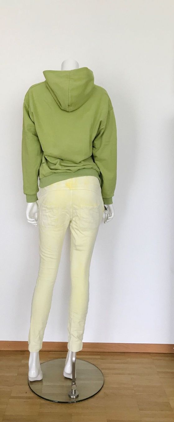 Pantaloni: Jogginghose Gelb Grösse XS – Usato da Emmenbrücke venduto da Anna01014 3