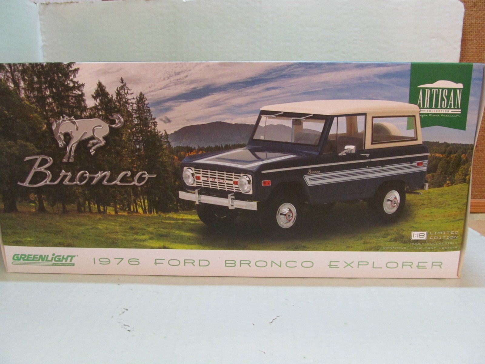 Ford Modellini d'auto: FORD BRONCO EXPLORER  1976   1:18 – Nuovo e nell'imballaggio originale da Grueningen venduto da malamut56