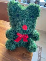 Weihnachtsdeko Bär aus Tannenzweigen