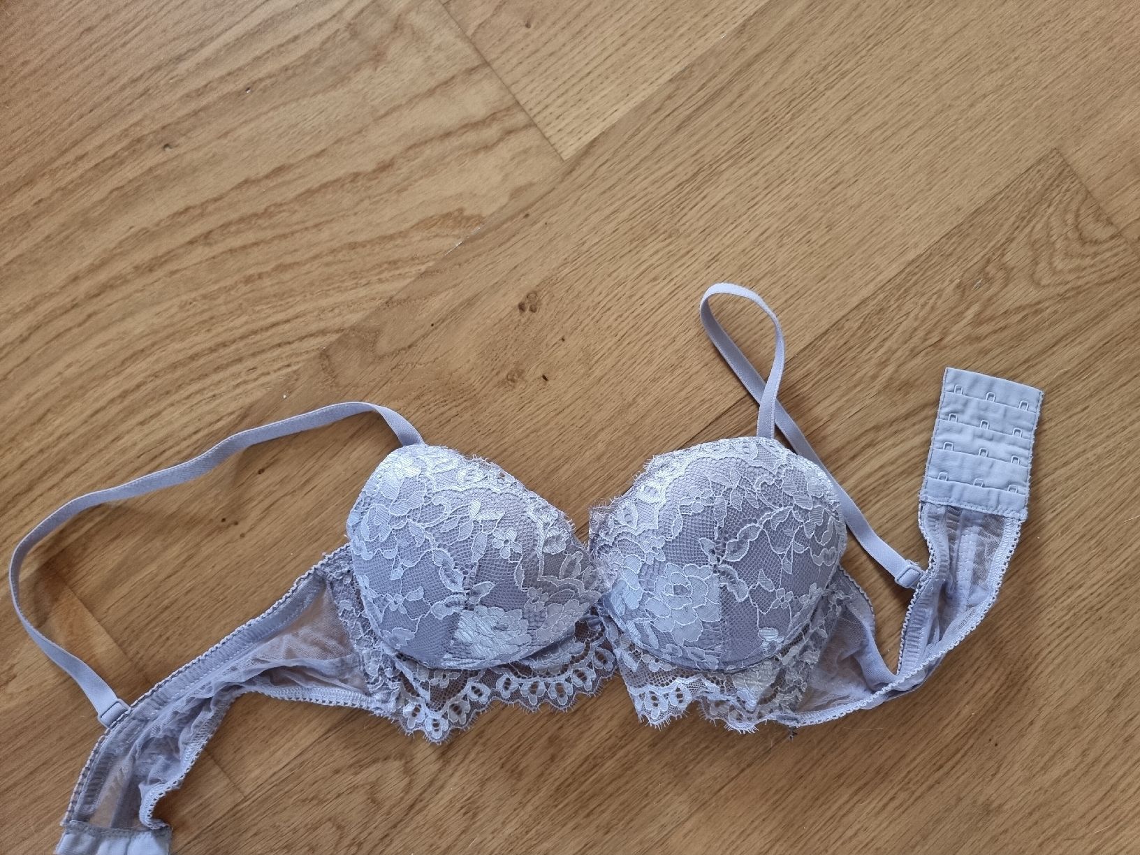 Tezenis Autres dessous: Push up BH gr. 80 A – D'occasion à Altstätten SG par melii._.98