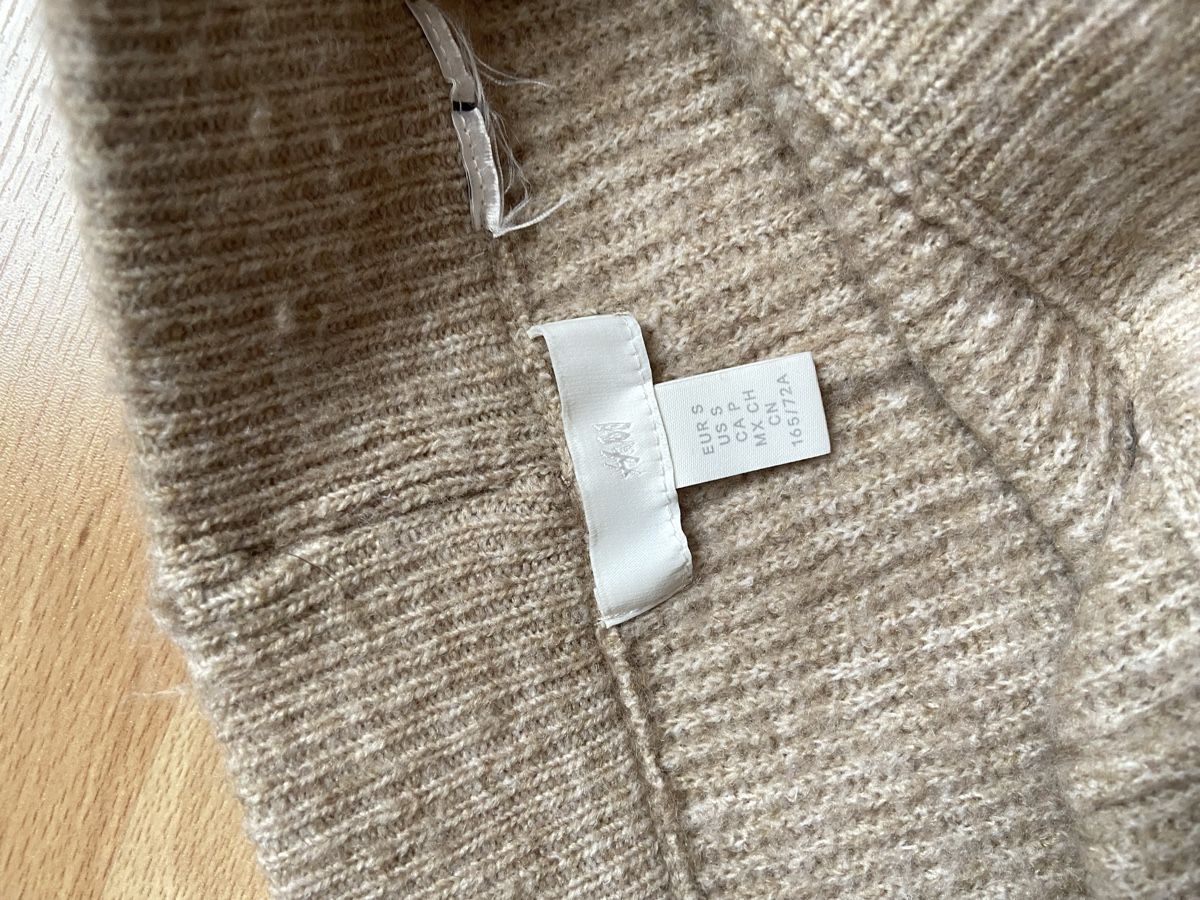 H&M Pantaloni: Short beige maille S  – Usato da Mont-sur-Lausanne venduto da lau_2775 2