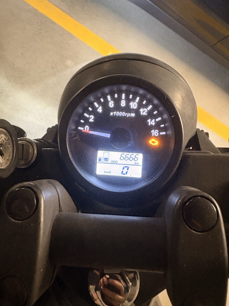 Brixton Motorcycles Route: Brixton Cromwell 125 VB – D'occasion à Bassersdorf par nik_5x92 4