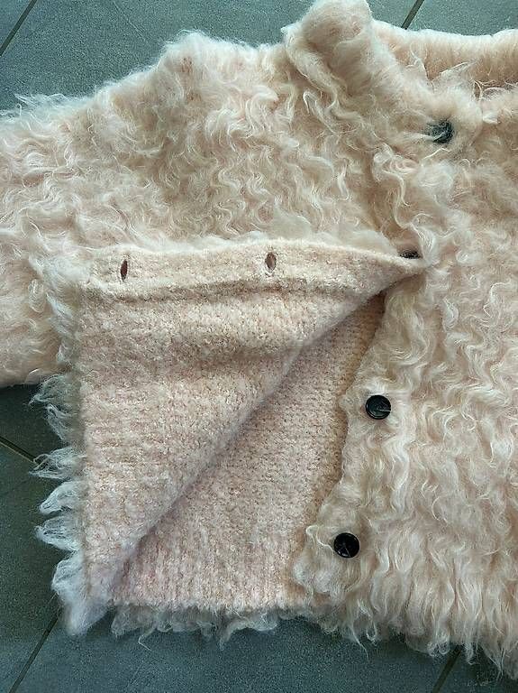 Jacken: Shaggy Cardigan (Strick) – Gebraucht aus Gossau SG von Koumichel16 2
