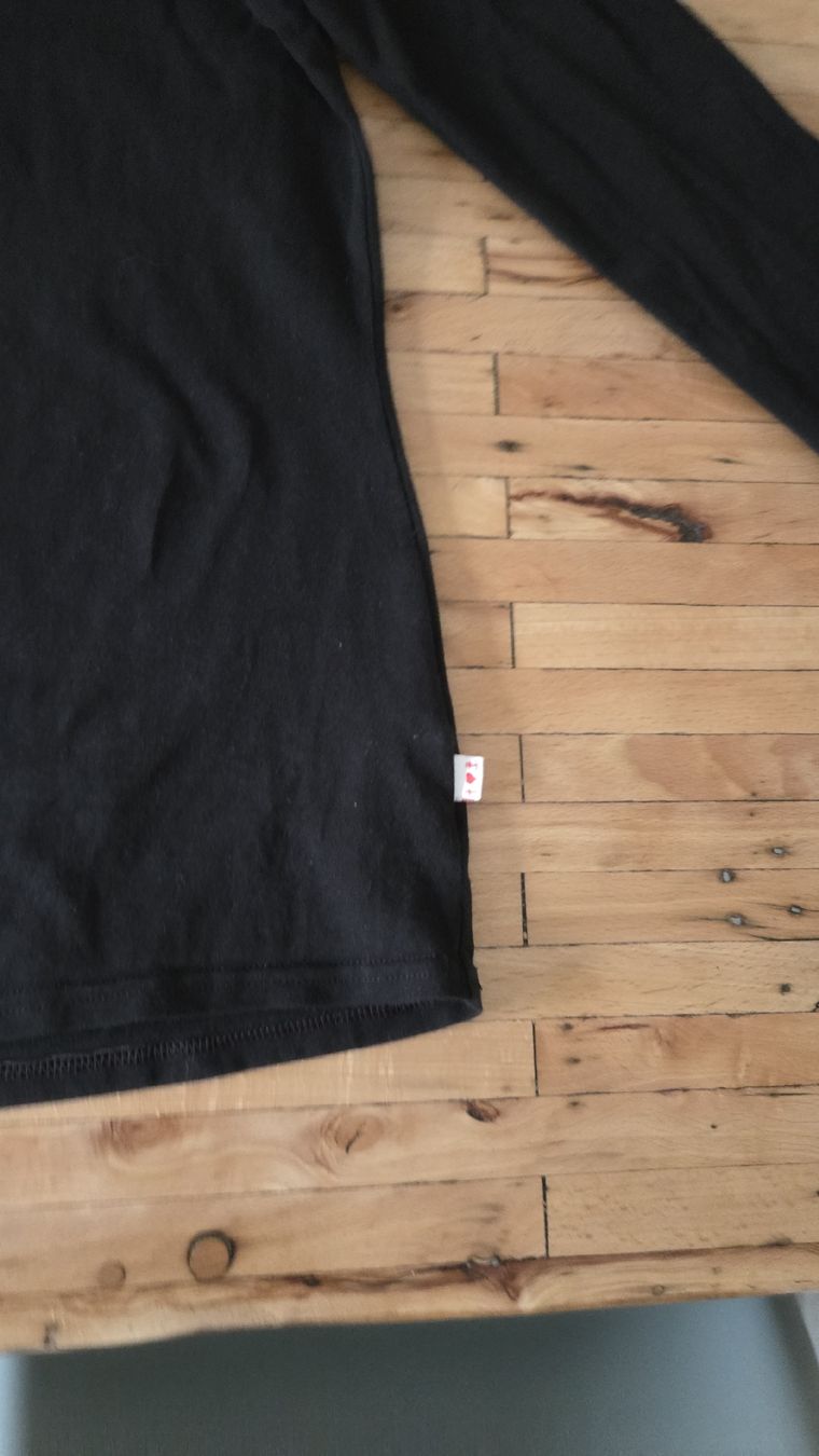 Blutsgeschwister Maglioni & Felpe: Blutsgeschwister Langarmshirt – Usato da Winterthur venduto da sandi99 3