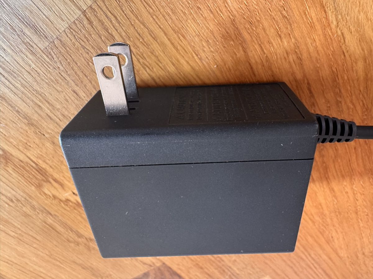 Nintendo Konsolen: Nintendo Switch V1 mit original Hülle  – Gebraucht aus Anglikon von Esrafil 4