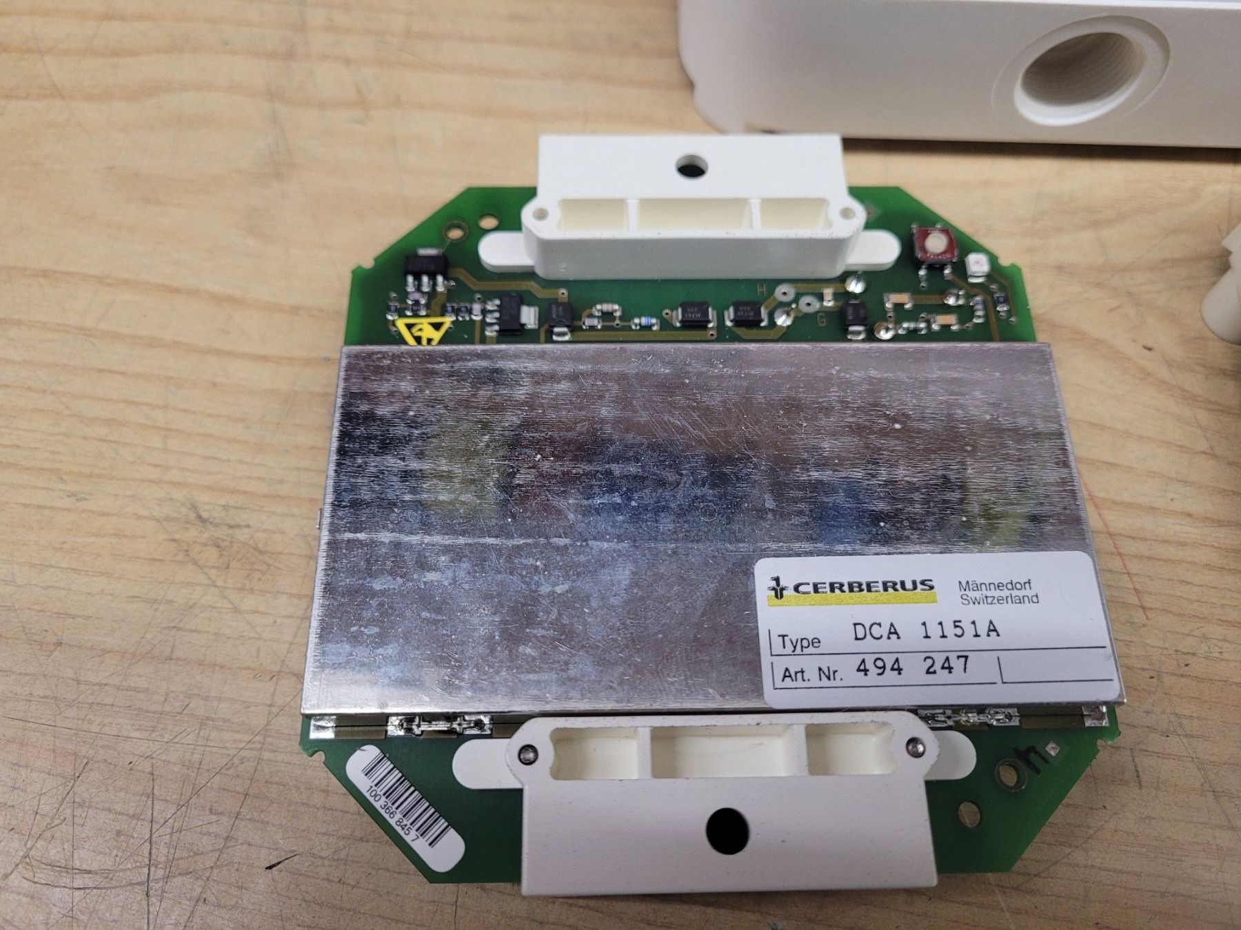 Siemens Componenti elettronici: 3 Stück Siemens / Cerberus DCA1154A - Ein/ Ausgabebaustein – Usato da Vitznau venduto da Night-Fire 6