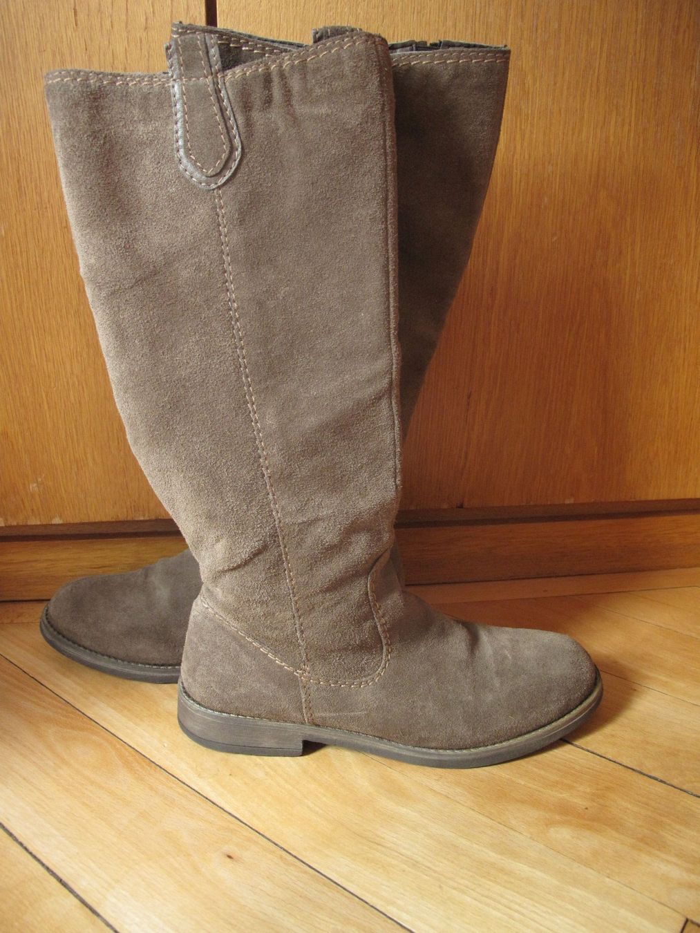 Scarpe da donna: Wildleder Stiefel Gr.37 – Usato da glarus venduto da Engel_888 1