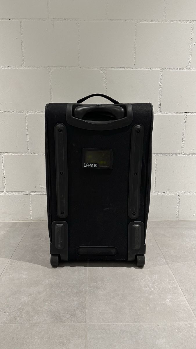 Dakine Valises de voyage: Dakine Rollkoffer – D'occasion à Meggen par fdi_9jbk 1
