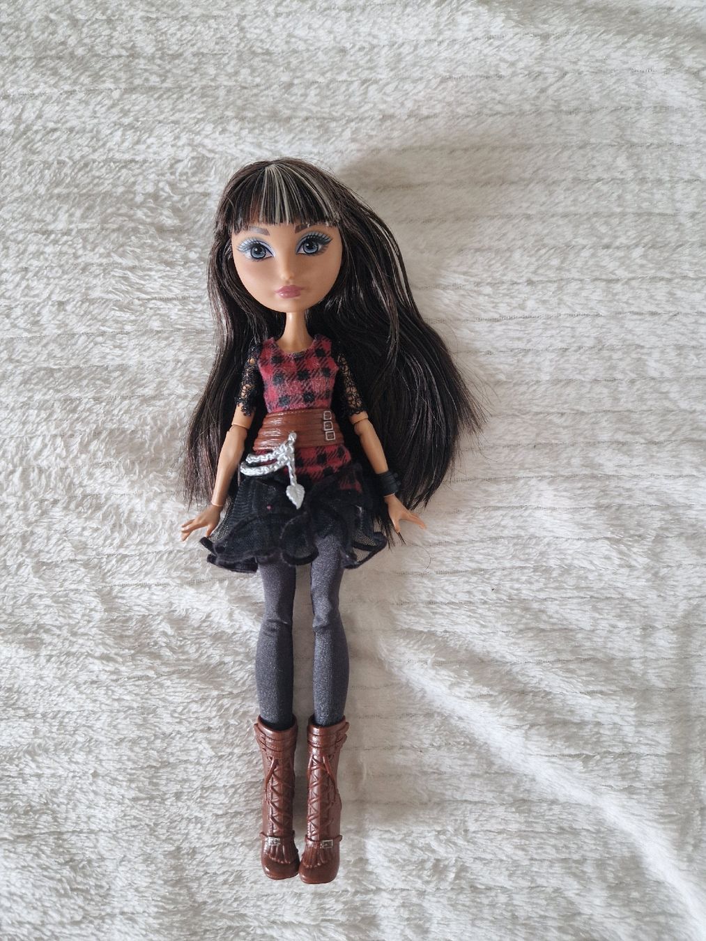 Bambole: Ever After High Cerise Hood – Usato da Müllheim Dorf venduto da Manuka_lu