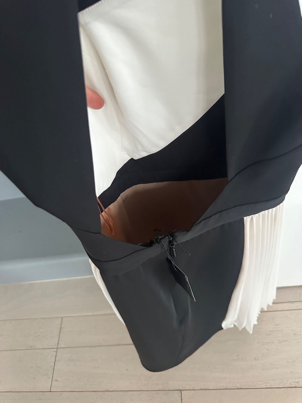 Vestiti: BCBG MAXAZRIA dress – Nuovo e nell'imballaggio originale da Wollerau venduto da bod_25yw 3
