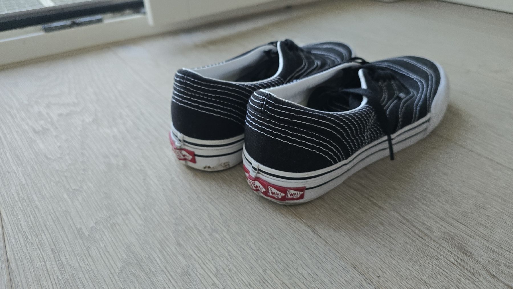 Vans Herrenschuhe: Vans Grösse 42 – Gebraucht aus Hurden von mar_7ssf 2