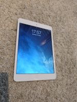 Apple iPad Mini 2 16GB silber guter Zustand