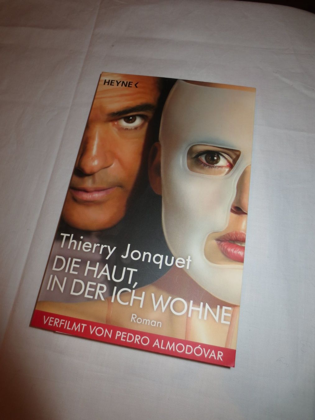 Libri: Die Haut in der ich wohne - Thierry  Jonquet – Usato da Männedorf venduto da Livingston