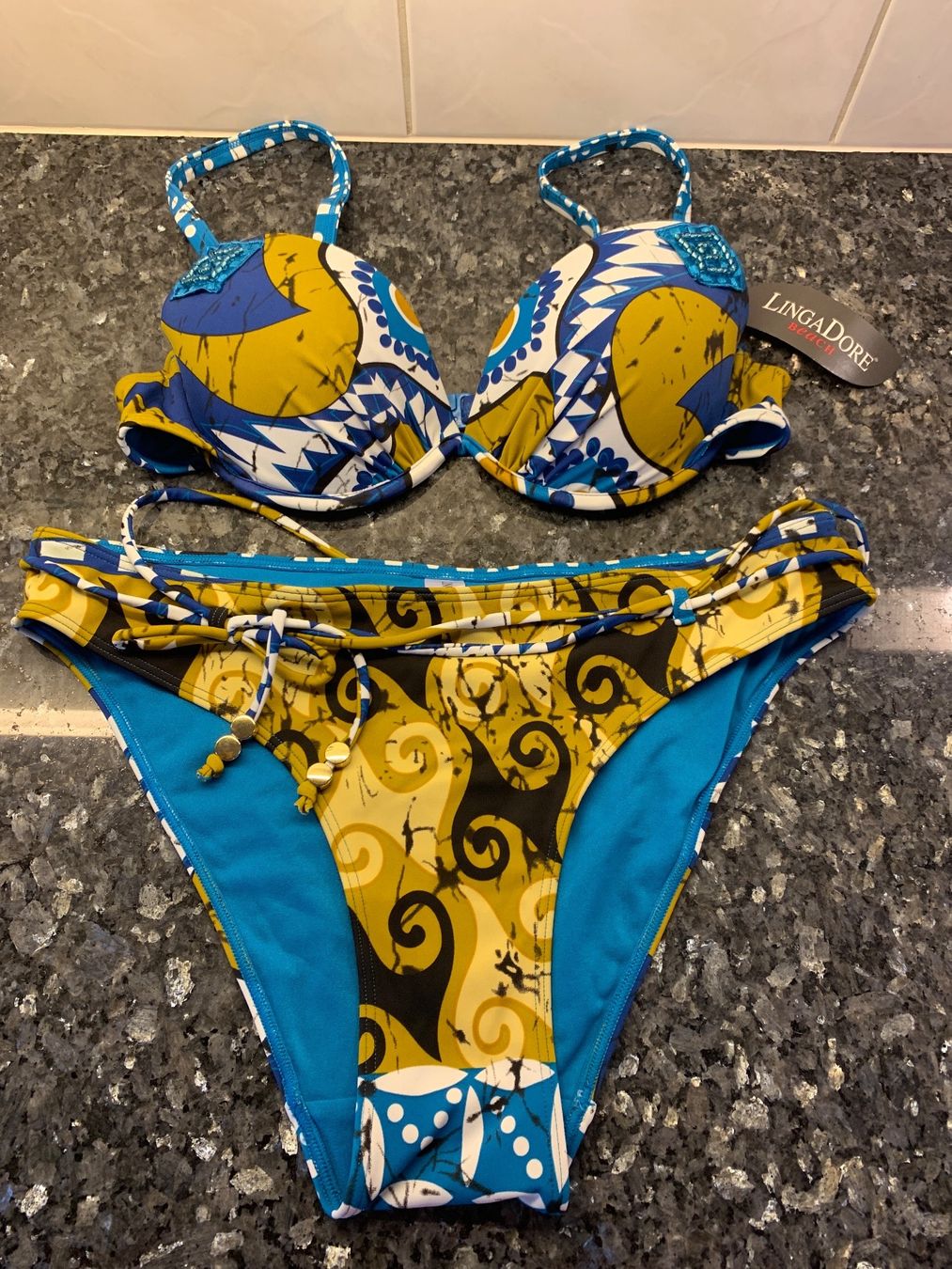 Costumi da bagno & Bikini: Bikini Gr. 40/B LINGADORE – Nuovo e nell'imballaggio originale da Belp venduto da sabadesign