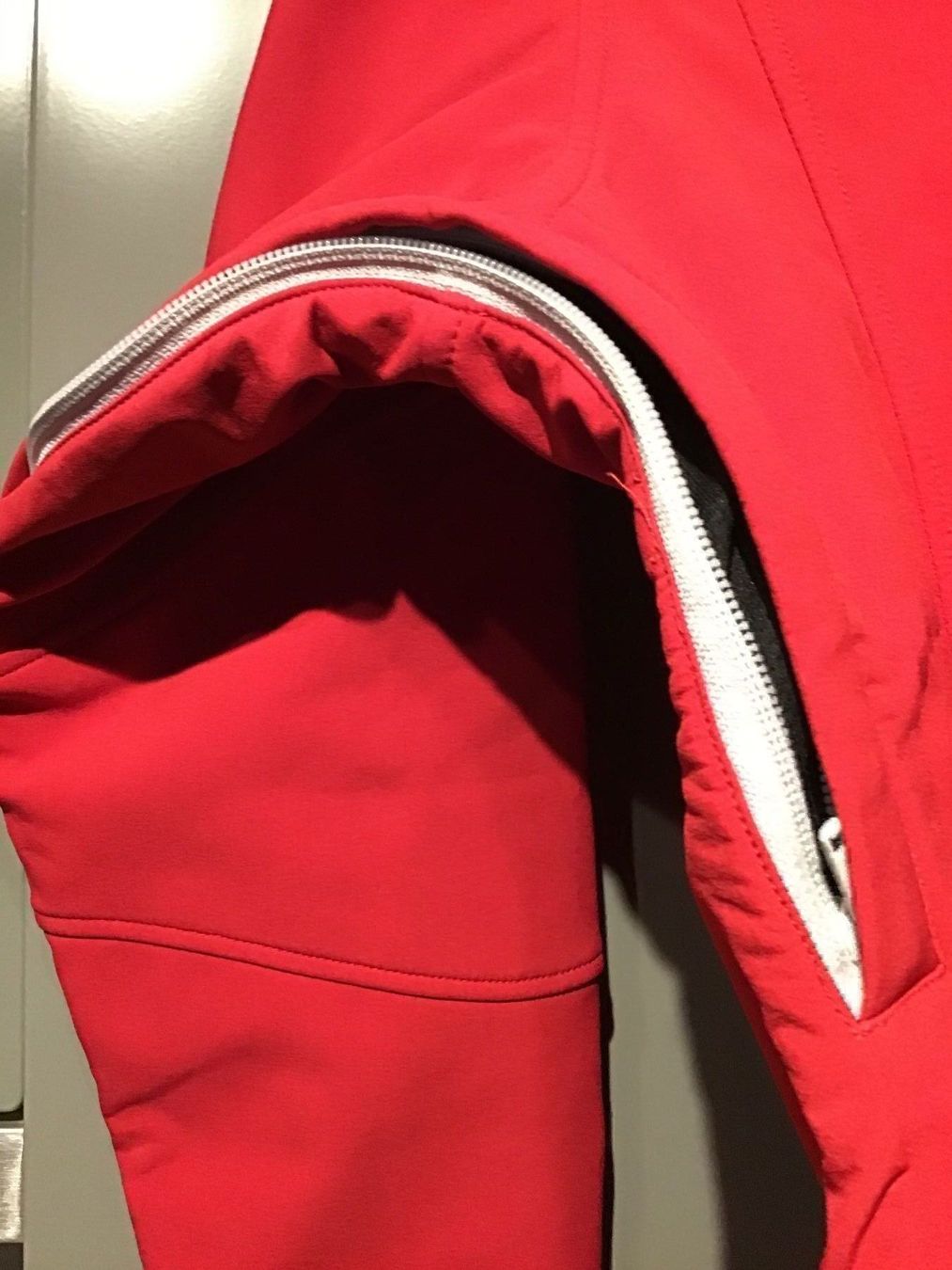 Giacche: Softshell Jacke mit Kapuze Damen Gr. 38 – Usato da Frenkendorf venduto da silasho 4