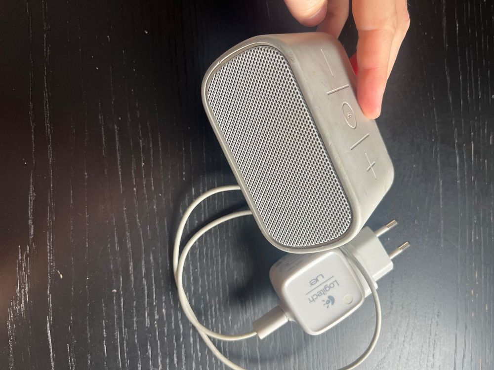 UE Mobile Boombox (Gebraucht) in Zürich für CHF 11.5 – mit Lieferung ...