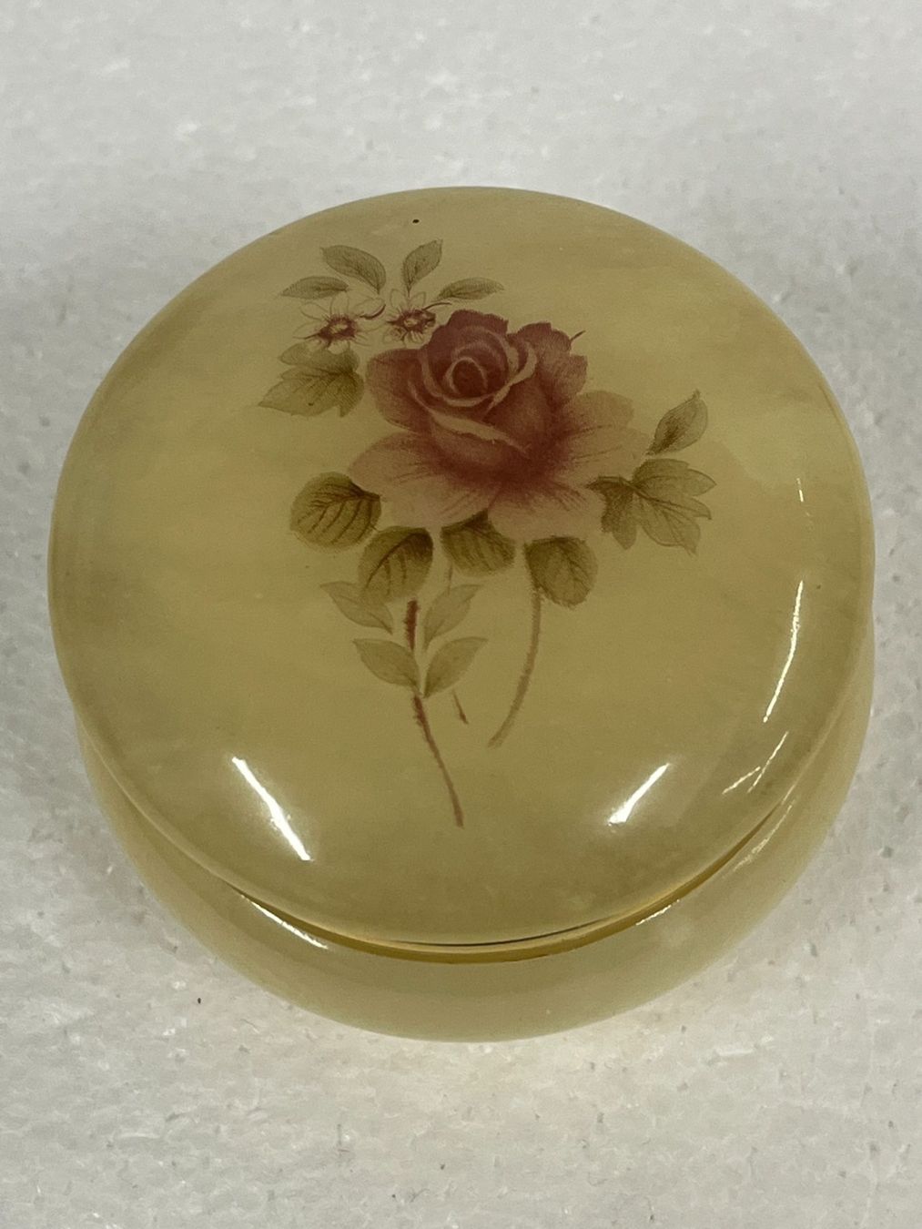 Barattoli: Schatulle Marmor (Alabaster) Schatulle – Nuovo (secondo la descrizione) da Mumpf venduto da dadaboygugulini