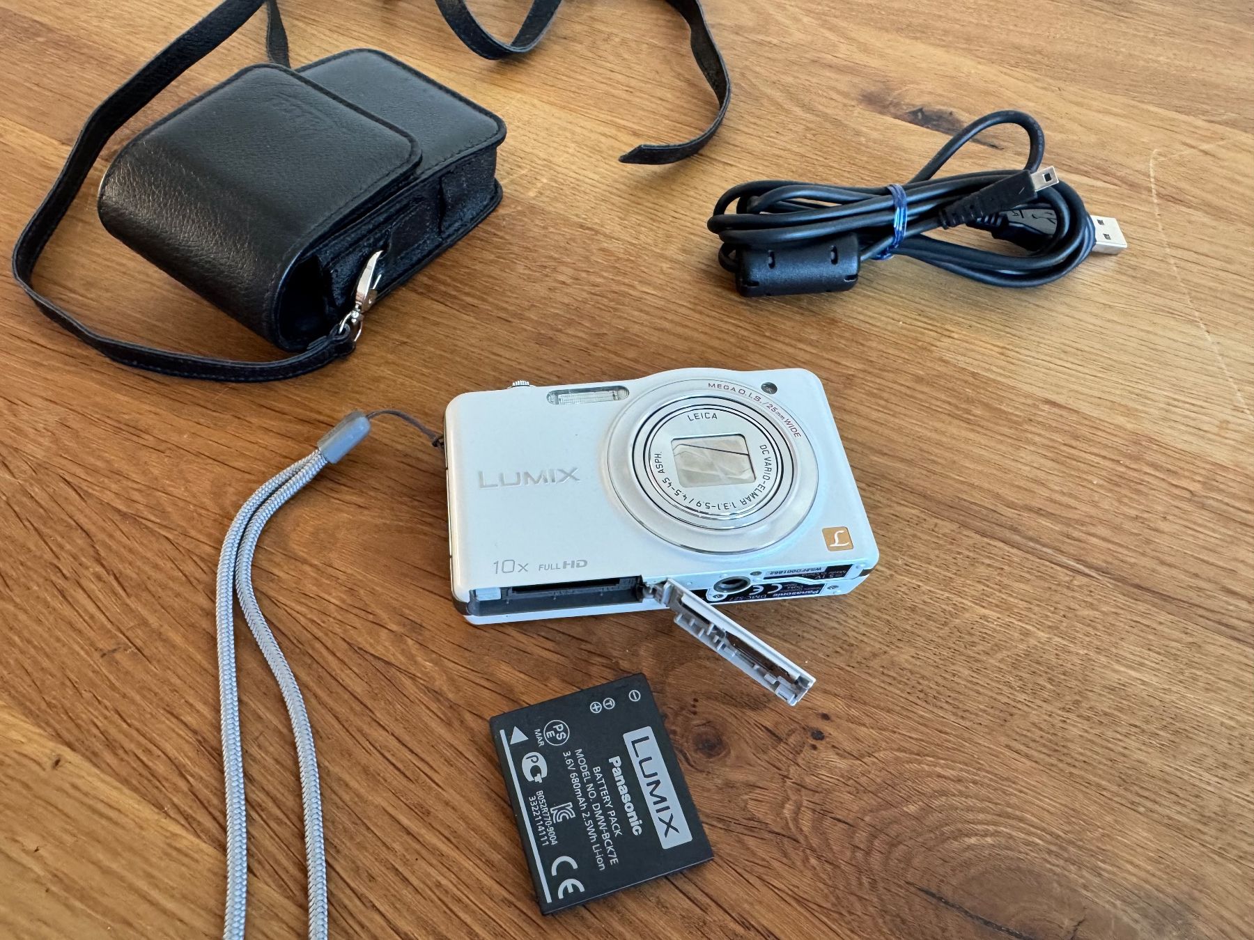 Panasonic Fotocamera: Panasonic DMC-SZ7 Digitalkamera – Nuovo (secondo la descrizione) da Frauenfeld venduto da guli11 6