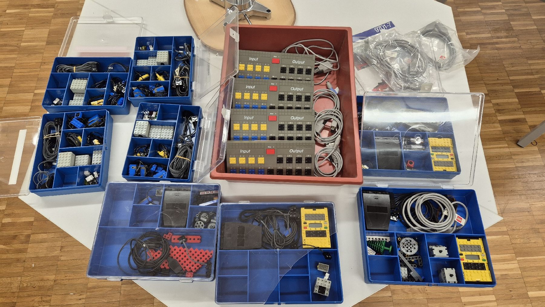 Lego Baukästen: LEGO MINDSTORMS Education Set gebraucht dacta, robolab – Gebraucht aus Zürich von Thevanboomer 3