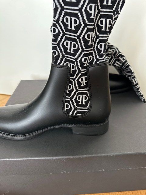 Philipp Plein Scarpe da donna: Original Philipp Plein Strumpfstiefel – Nuovo (secondo la descrizione) da Cham venduto da Monaco2013 2