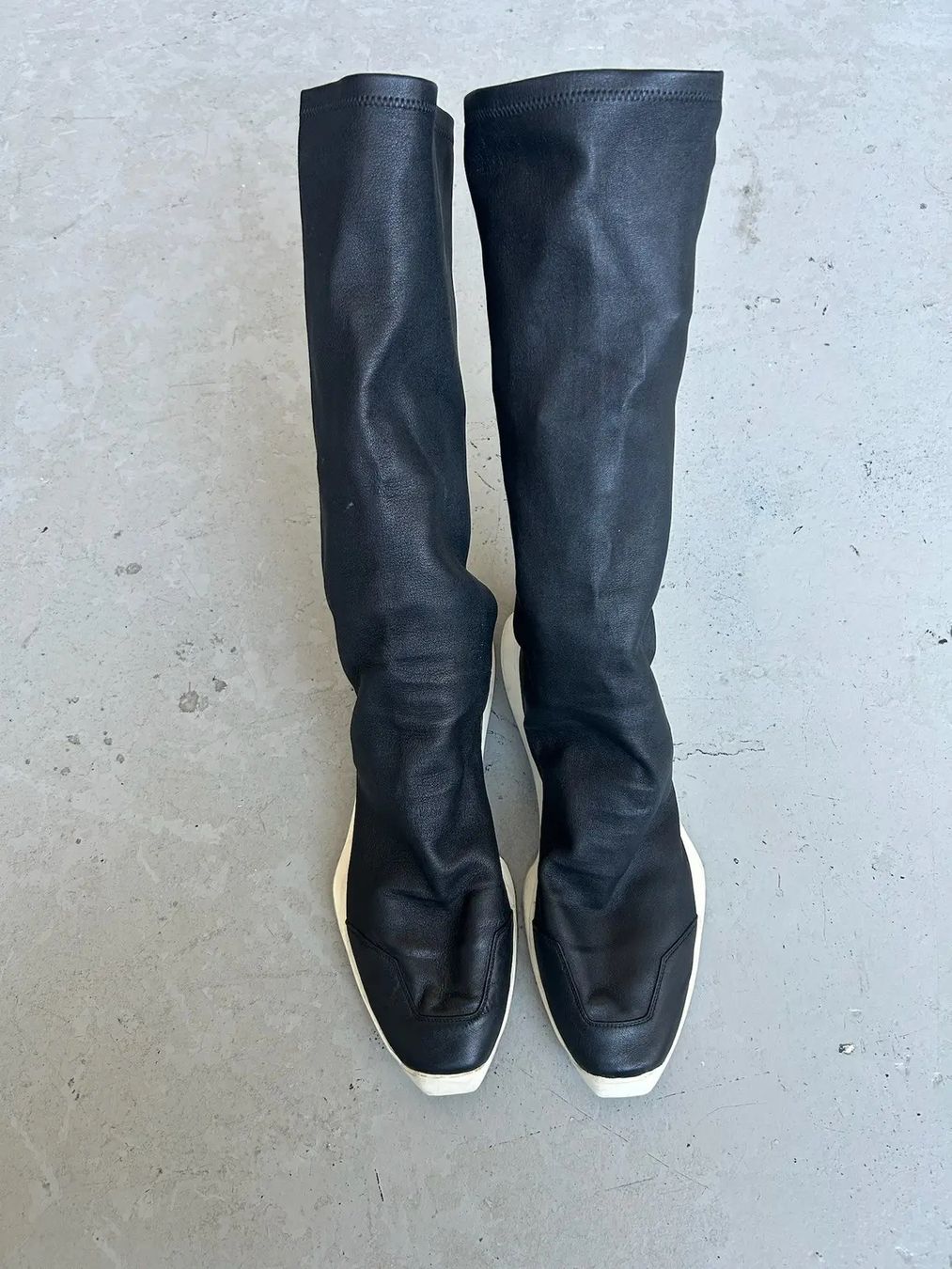 Scarpe da uomo: Rick Owens Oblique Runner Stretch Sock Sneaker/Boots – Usato da Basel venduto da kristaln 1