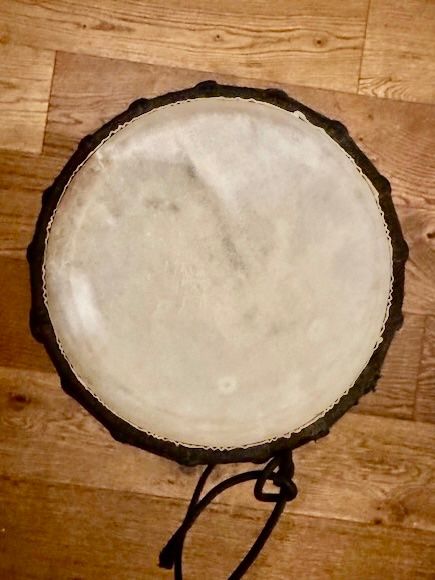 Strumenti musicali: Djembé Dunum – Usato da Aeschlen ob Gunten venduto da MartinBertsch 1