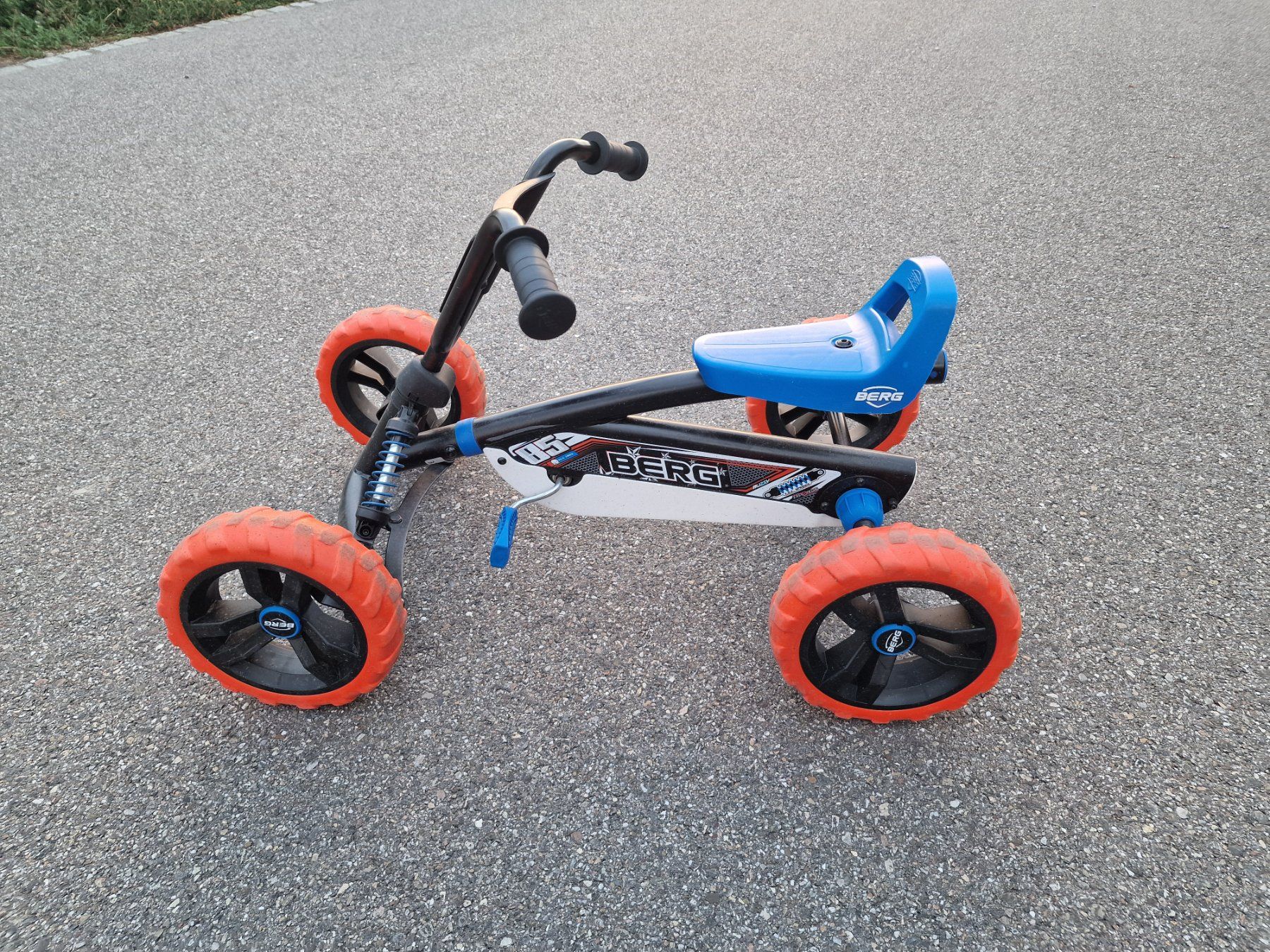 Fahrzeuge für Kinder: Berg Gokart guter Zustand – Gebraucht aus Urtenen-Schönbühl von Nik_S