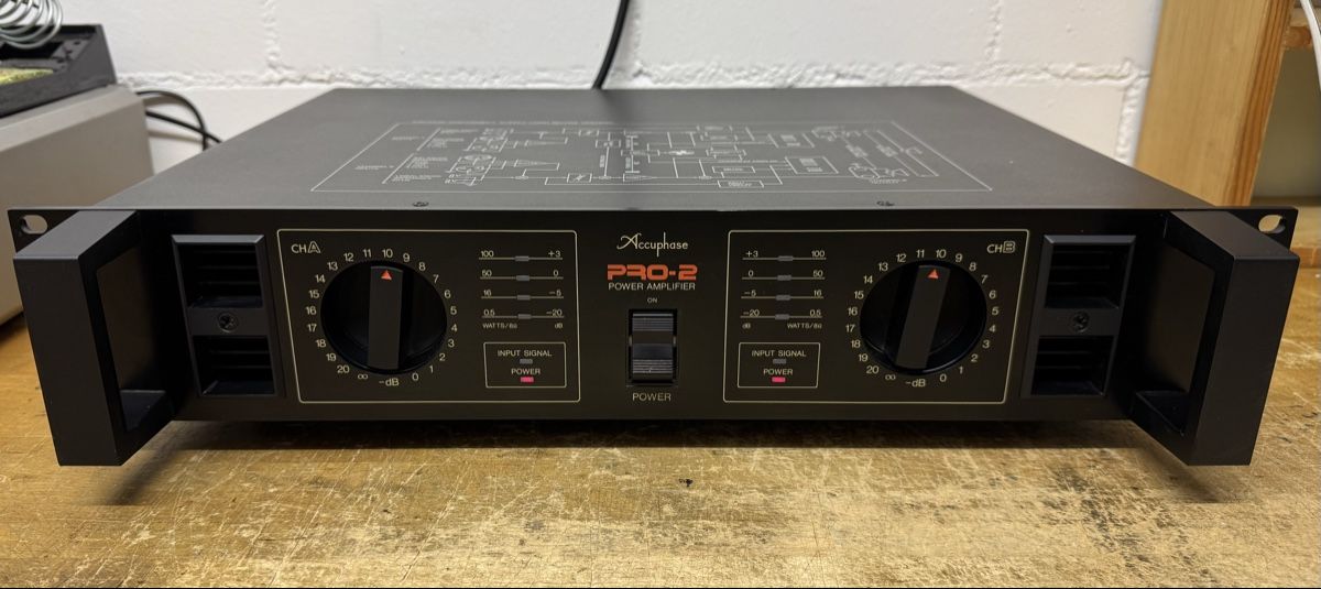 Accuphase Verstärker: Accuphase PRO-2 – Gebraucht aus Ebertswil von audivero