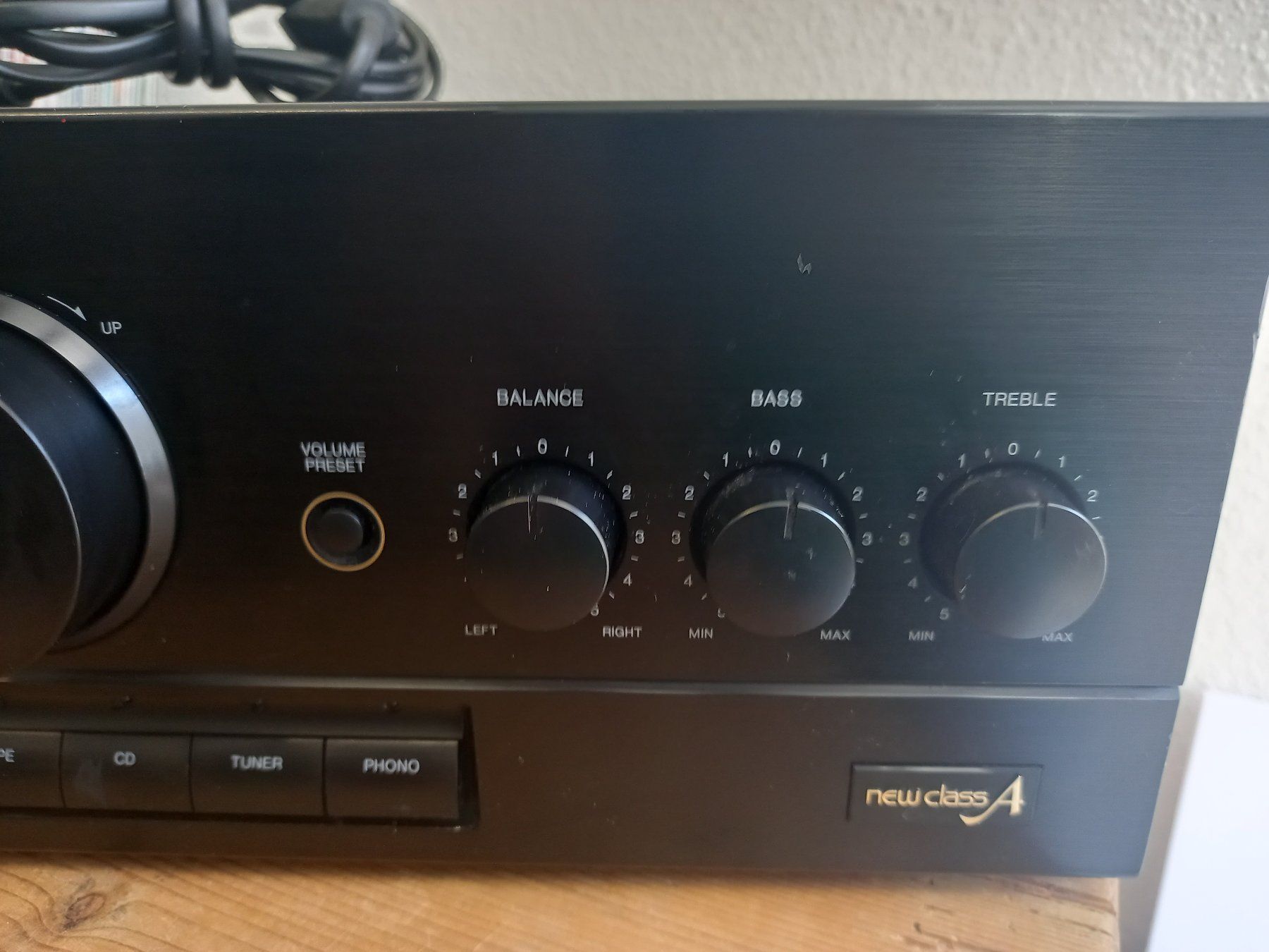 Technics Amplificatori: Technics SU-X120  Verstärker – Usato da Prez-vers-Siviriez venduto da Monija70 1