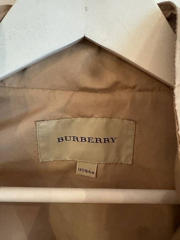 Jacken & Mäntel: Burberry Regenjacke 14j – Gebraucht aus meierskappel von funkydegreng 2