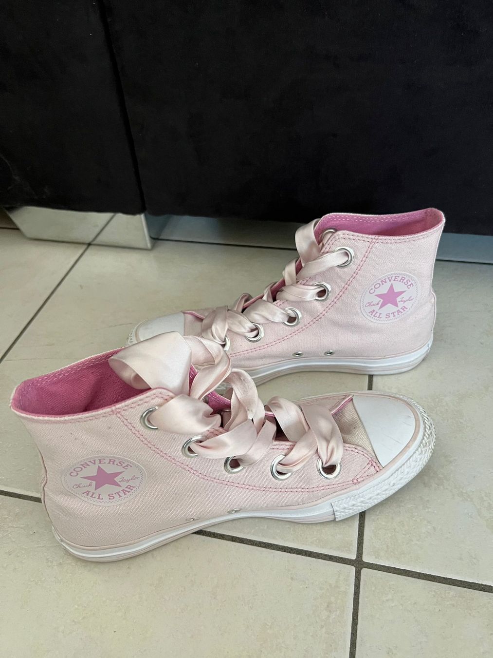 Converse Damenschuhe: Converse Damen – Gebraucht aus Hornussen von Etti1 1