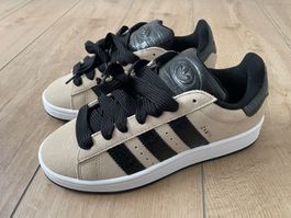 Adidas Campus Gr. 40 2/3 NEU
