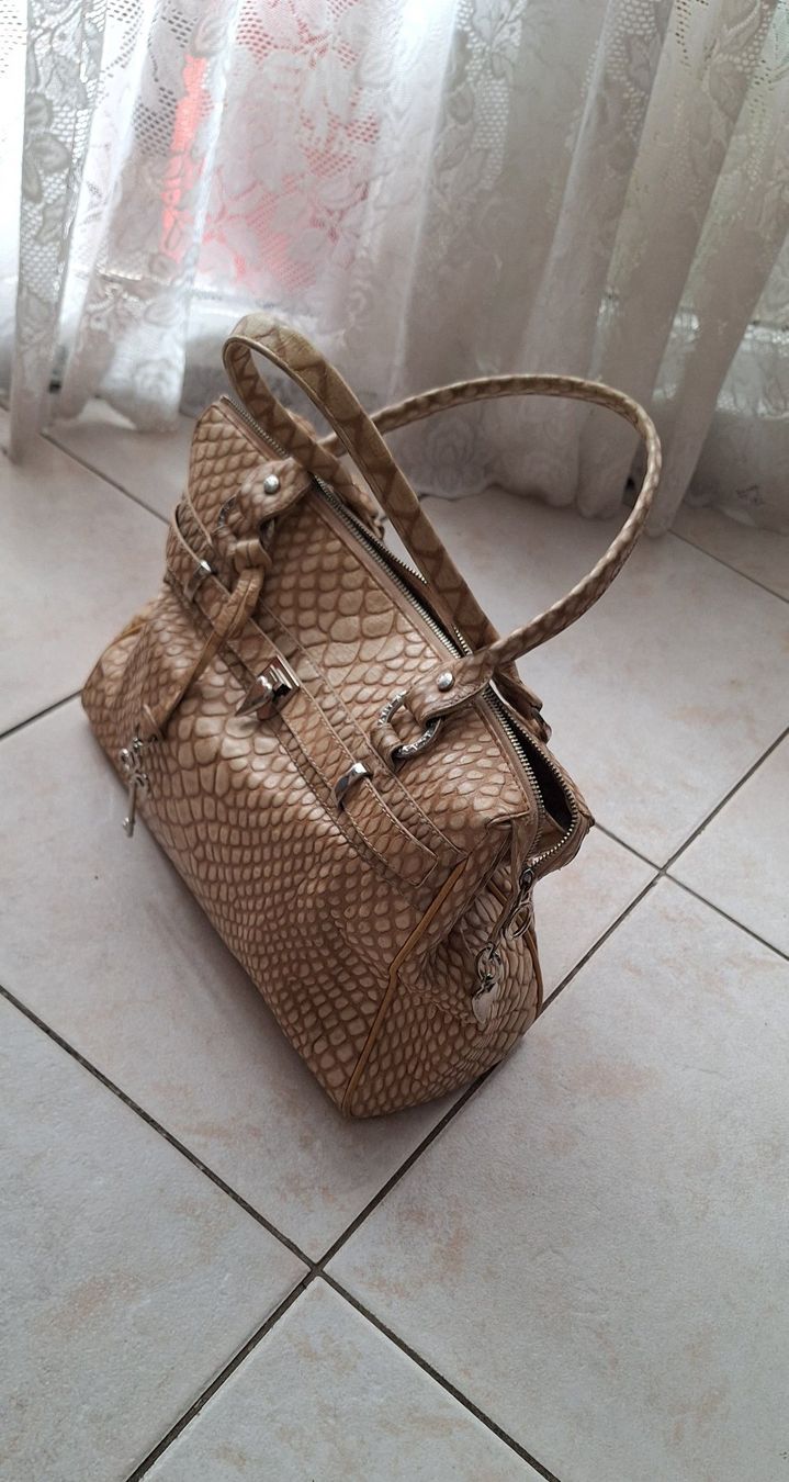 Lancaster Sacs femmes: Sac Lancaster cuir beige – D'occasion à St-Triphon par Jldr0 3