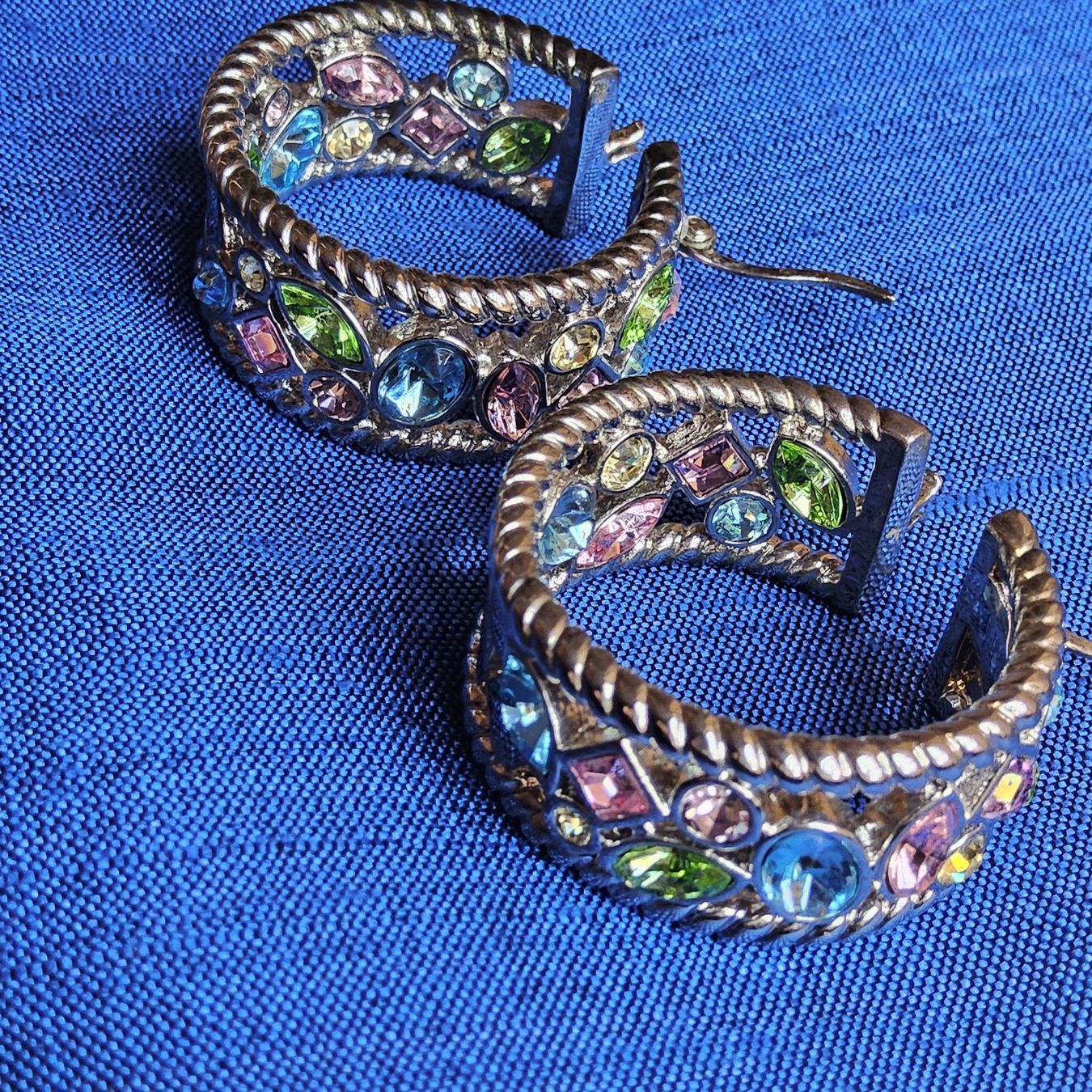 Ohrringe & -stecker: Vintage wunderschöne Strass Creolen – Gebraucht aus Zürich von helsan 5