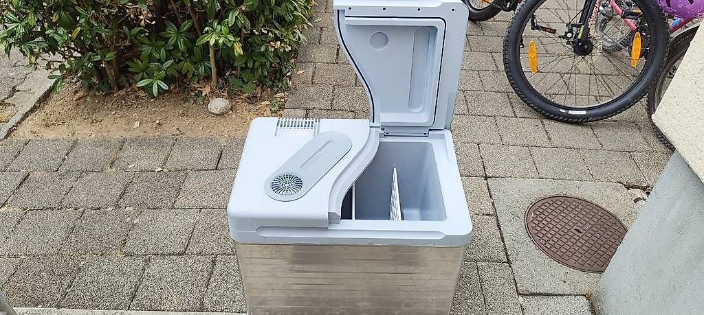 Mobicool Frigoriferi & Refrigeratori: Mobicool Kühlbox elektrisch – Usato da Riehen venduto da Ovi2017