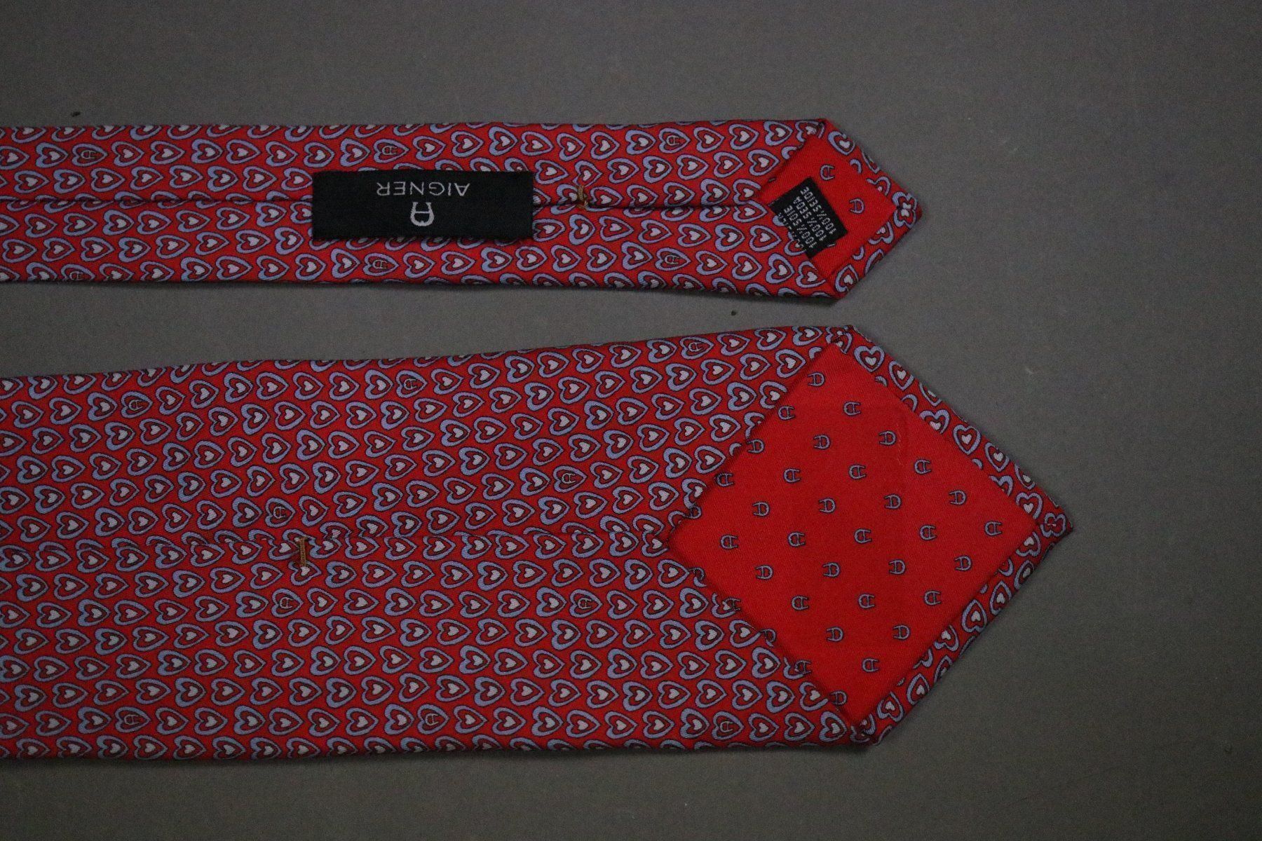 Altri accessori da donna: Vintage AIGNER Seidenkrawatte – Usato da Hombrechtikon venduto da BAZ-Vintage 1