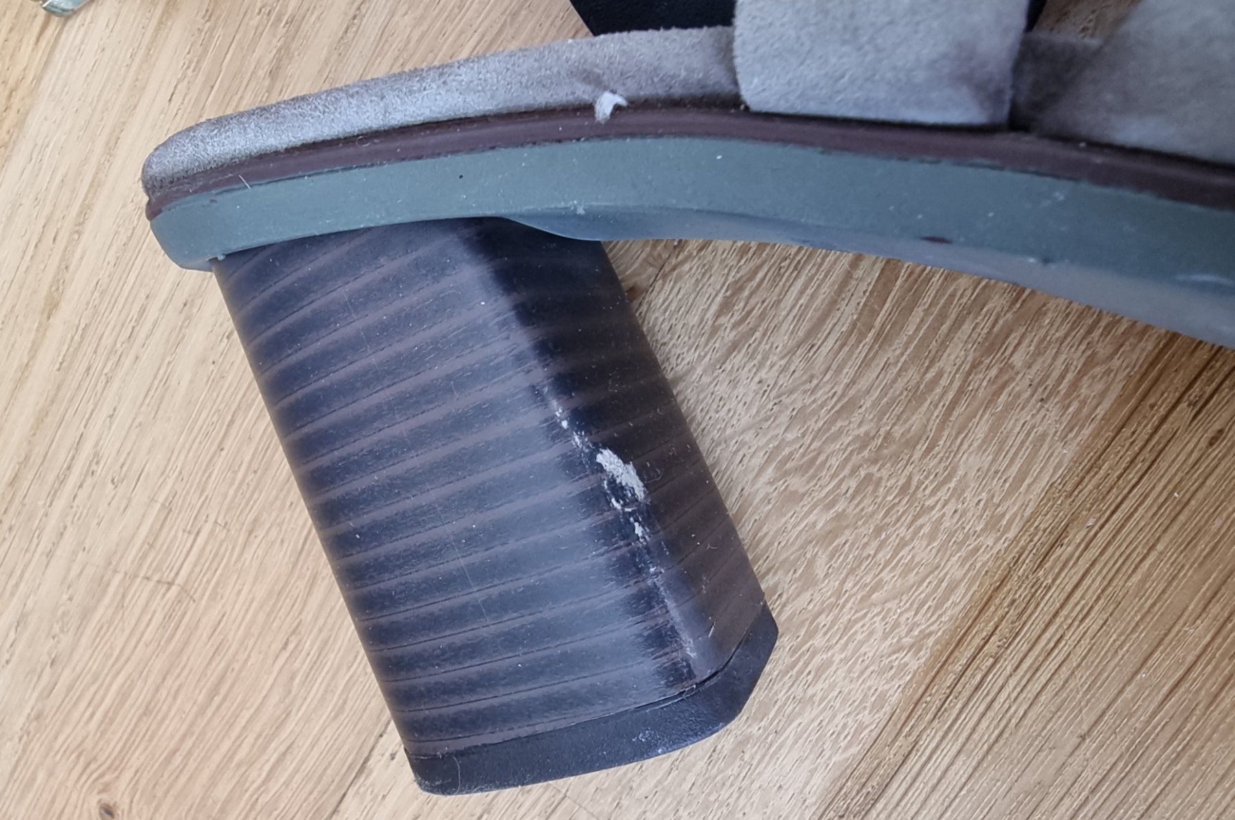Damenschuhe: Sandales vertes à talons hauts - Varese -Taille 38 – Gebraucht aus Court von Jovi2 8
