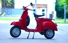 Piaggio Vespa 50 - Veteran Oldtimer