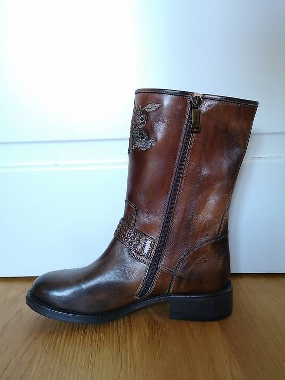 Chaussures femmes: Neue We Are Stiefel echt Leder Grösse 37 – D'occasion à Naters par Pluto2025 1