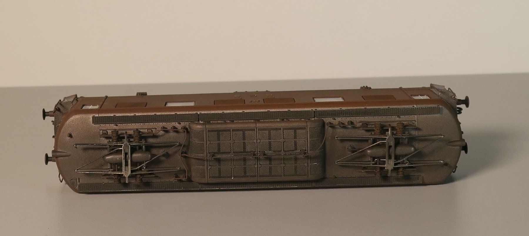 Roco Modelleisenbahnen: Roco 69883 BLS Ae 4/4 252, hellbraun, gealtert, WS – Gebraucht aus Bern von Bantiger2000 5