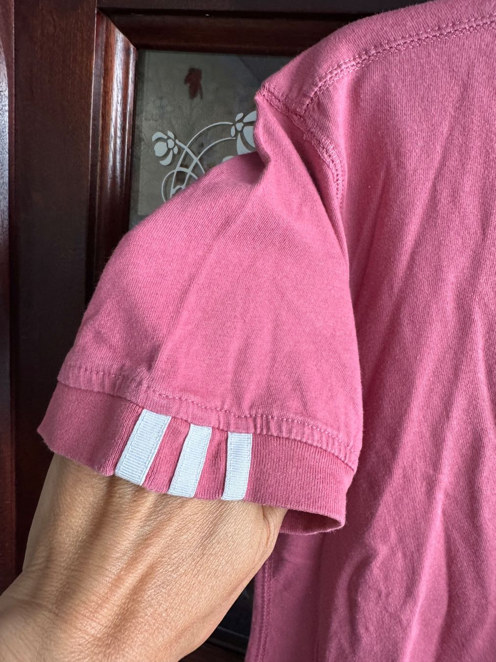 Adidas T-shirt: Tshirt Adidas Originals – Usato da Obfelden venduto da cesarina10 2
