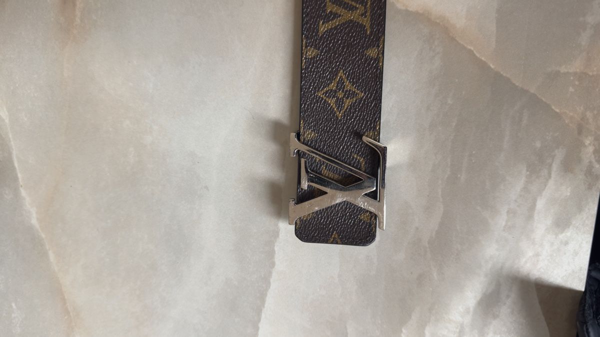 Louis Vuitton Gürtel: Louis Vuitton Gürtel „LV“ – Neu (gemäss Beschreibung) aus Münchenbuchsee von TemiAp 1