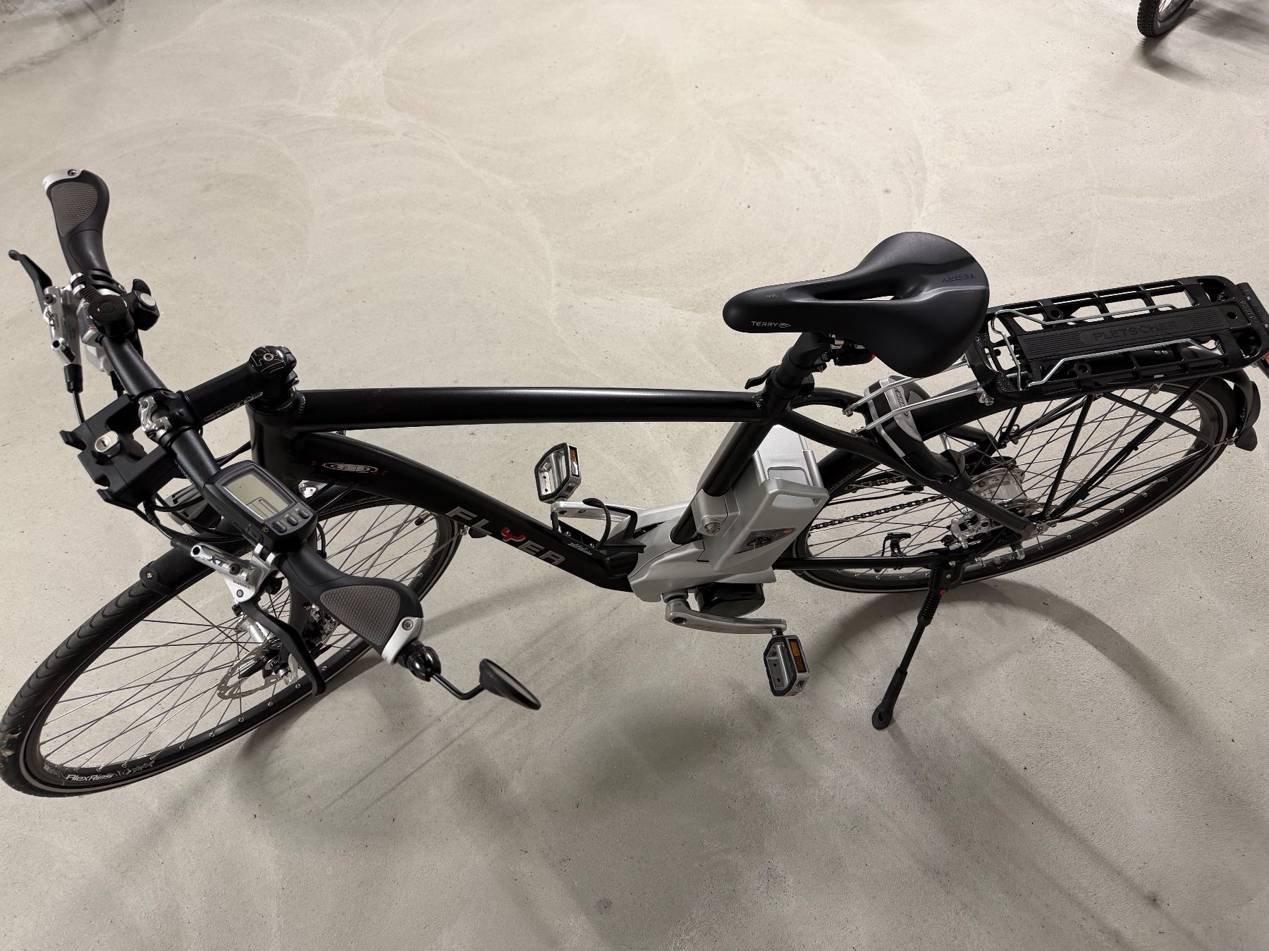 Flyer Biciclette: Flyer E-Bike schwarz – Usato da Liestal venduto da KUBULI28 5
