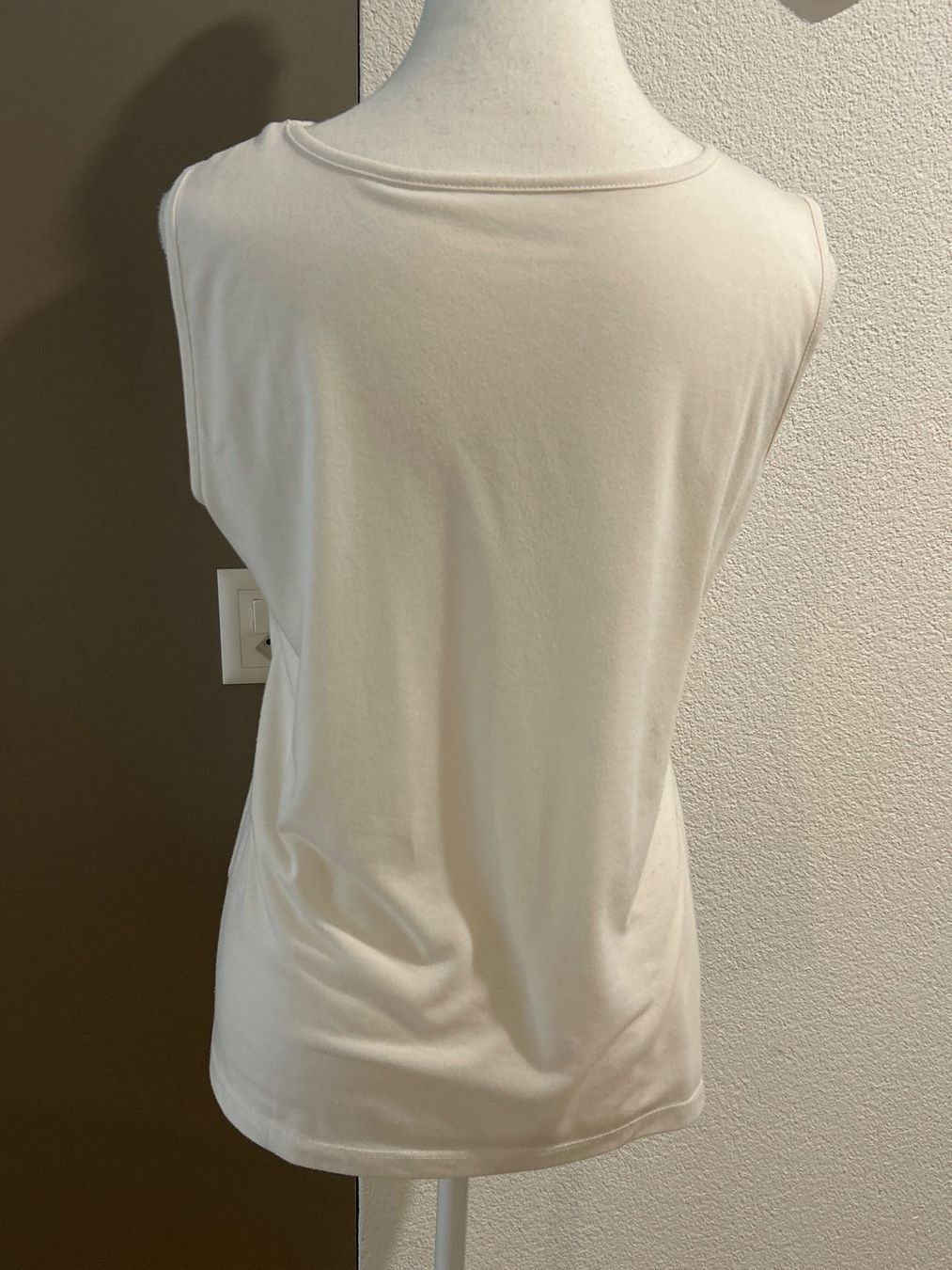 Top: Damen Top ecruweiss mit V - Ausschnitt – Usato da Brunnen venduto da Nala2929 5
