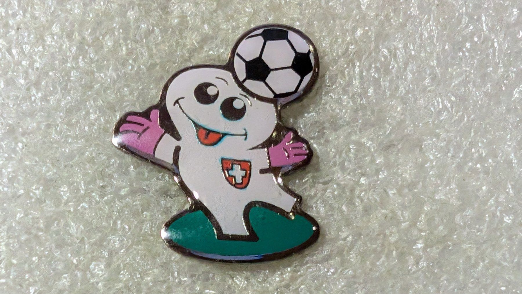 Placchette & Badge: Ansteckpin 167: Maga Bio – Usato da Oppligen venduto da Pin-Fall-Shop