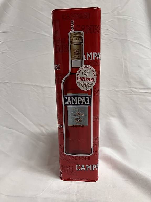 Campari Spiritueux: Campari in Büchse – D'occasion à Erlach par sch_w9np