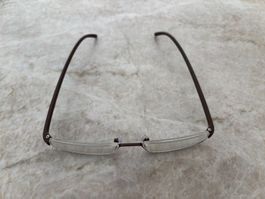 Elegante Halbrand Lesebrille mit Etui - ovp 1 Dioptrie