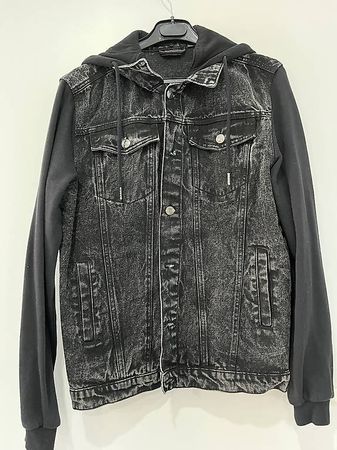 Veste en jean noire 