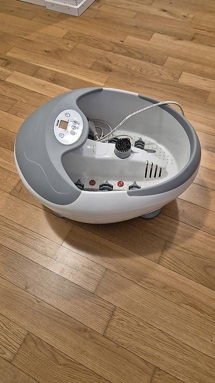 Dispositivi per massaggi: Beurer fuss bad – Usato da Brugg AG venduto da F_v_m 2