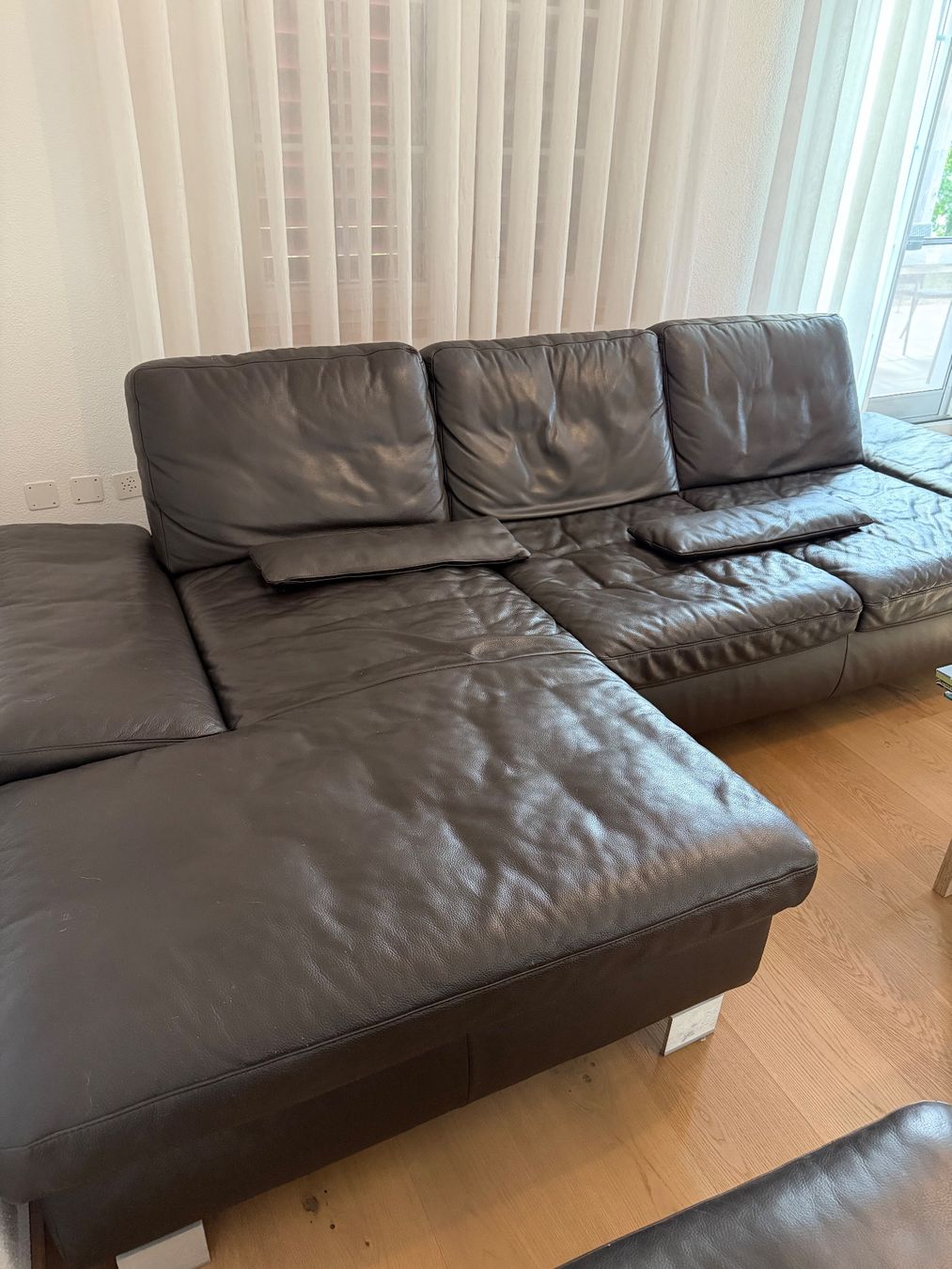Sofas: Ledersofa – Gebraucht aus Adlikon von Zojanima123 1